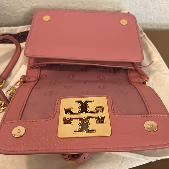 🔥🔥🔥Authentic Tory Burch Crossbod Bag - Picture 5 of 11